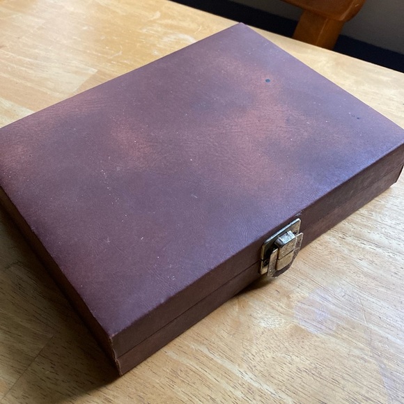 Vintage Backgammon Set Travel Brief Case - Picture 4 of 7